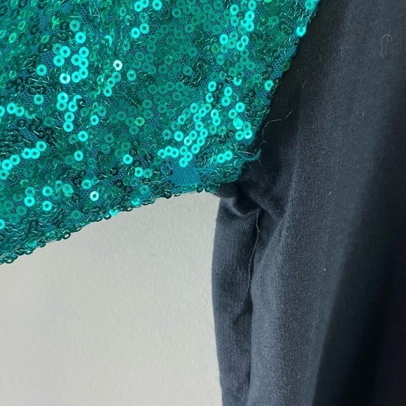 Disney Women’s Nightmare Before Christmas Green Sequin Sleeve Shirt Size‎ 2XL - Picture 4 of 8
